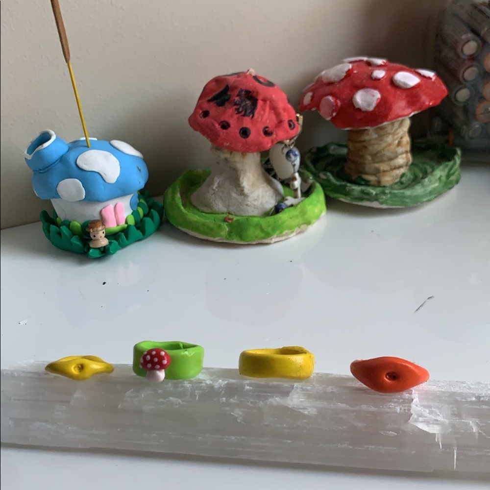 Mushroom grove random ring set